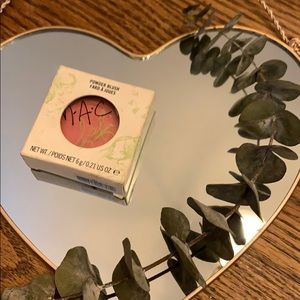 MAC Blush Limited Edition FAFI Collection HIPNESS